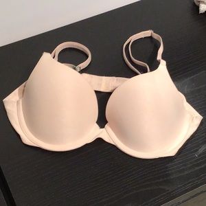 VS Bra